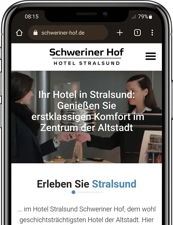 Mobile Ansicht Hotel Schweriner Hof - Responsive Webdesign auf Smartphone