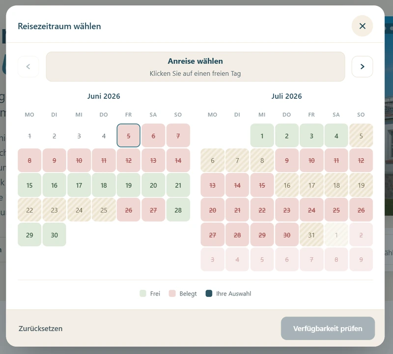 Individuelles Anfrageformular der Website Ferienhaus Reetzow mit Datumsauswahl und Kontaktfeldern, von beluMedia gebaut